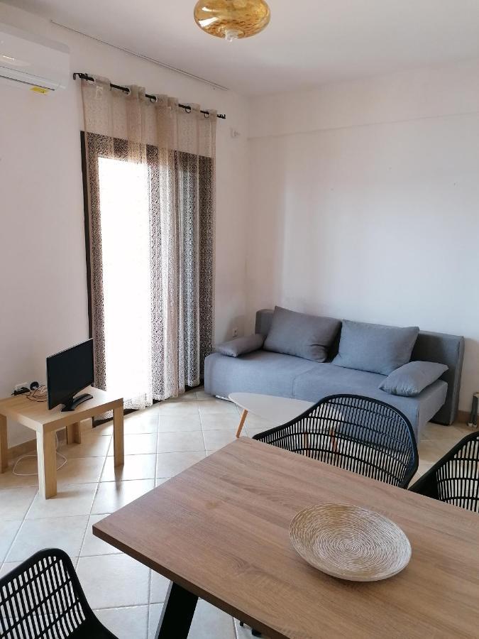 Alexis Apartments Pylos Esterno foto