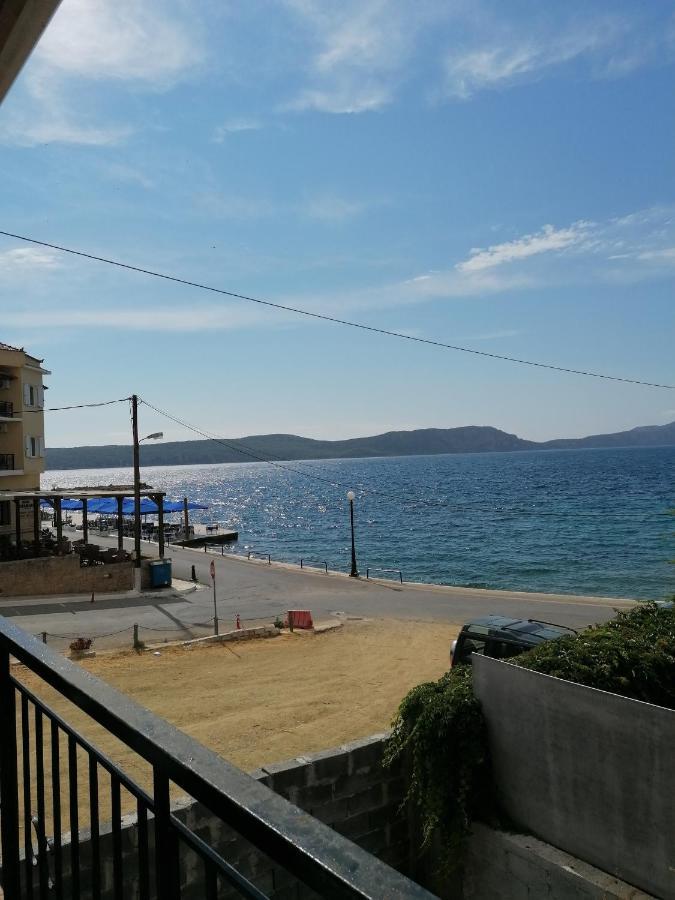 Alexis Apartments Pylos Esterno foto